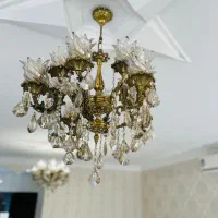 کنار سالنی برنز، لوستر ۶ شاخه ۲ عدد،ایینه شمعدان|لوستر و چراغ آویز|همدان, |دیوار