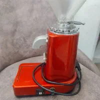 آسیاب قهوه نیمه صنعتی درجه یک و قوی|خردکن، آسیاب، غذاساز|اردبیل, |دیوار