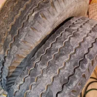 لاستیک نیسان جلو|قطعات یدکی و لوازم جانبی|بهمن صغاد, |دیوار