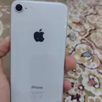 آیفون ۸ سفید