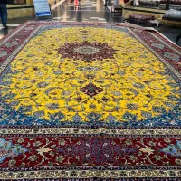 قالی۶۰متری نائین گل ابریشم نو