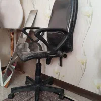 صندلی چرخدارقابل تنظیم ارتفاع