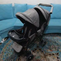 ۲ عدد کالسکه دوقلویی