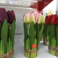 گل لاله پارچه ای