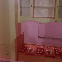 تخت خواب قرمز مشکی با کمدو گلیم ۵۵۰۰