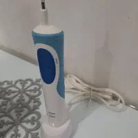 مسواک برقی درحد نو .مارک براوون