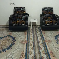 دو عدد فرش 6 متری نونو یکسال خریده شده....