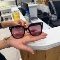 عینک از برندchanel