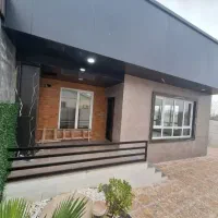 سند تکبرگ، منطقه آزاد، زیبا کنار