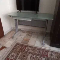 میز تحریر و کامپیوتر گیمینگ شیشه و پایه فلز شیک|میز تحریر و کامپیوتر|تهران, دریا|دیوار
