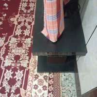 میز تلویزیون دو کشابه در حد نو ام دی آف|میز تلویزیون|امیدیه, |دیوار