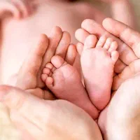 رحم جایگزین