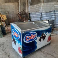 فریزر بستنی میهن و یخچال نوشابه کوکا