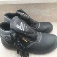 کفش کار  فروشی