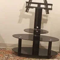 زیر میزی پایه دار در حدود نوع