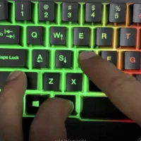 تایپ و انجام کار های اداری در منزل