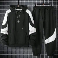 بیرون بر هودی و سویشرت