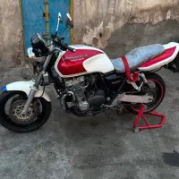 cb1000 gsxr1000 cb1300 cb400 cbr1000 zx150
