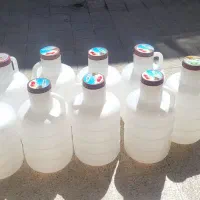 دبه خیار شور تمیز