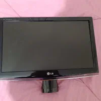 یک عدد مانیتور ال جی