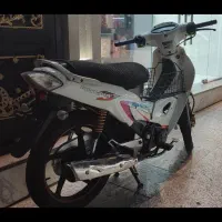 موتور زمرد لاکی