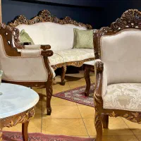 مبلمان و نهارخوری سلطنتی گوشواره ای