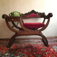 میز آنتیک و قدیمی