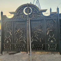درب ویلای حسینی