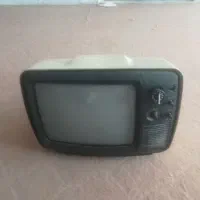 تلویزیون سیاه وسفید