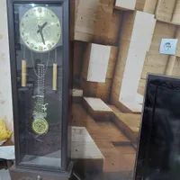ساعت ایستاده چوبی