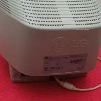 مانیتور ال جی سالم وتمیز|قطعات و لوازم جانبی رایانه|الیگودرز, |دیوار