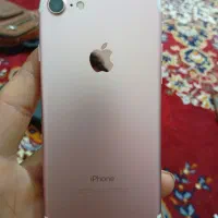 گوشی آیفون ۷