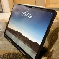 آیپد ۱۳ اینچ ۲۰۲۵. ۱۲۸ گیگ