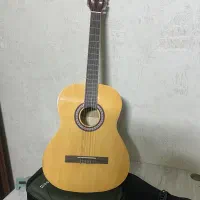 گیتار یاماهاکاملا نو همراه با کیف