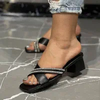 دمپایی پاشنه دار دو نگین