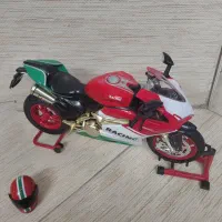 ماکت موتور دوکاتی دودزا