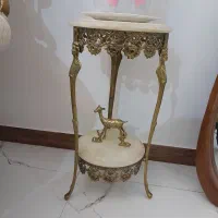 میز برنجی