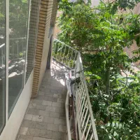 ۲طبقه خونه  با حیاط /موقعیت فروش استثنایی