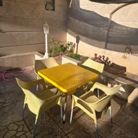 میز و صندلی
