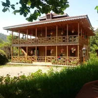 ویلا باغ رویایی و تمیز در باغ بزرگ کوهپایه ای|اجارهٔ کوتاهمدت ویلا و باغ|رشت, گلسار|دیوار