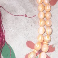 تسبیح سنگی قشنگ قدیمی|کلکسیون و سرگرمی|تربت جام, حافظ|دیوار