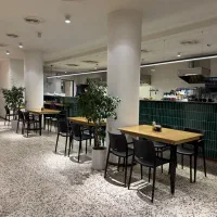 سالن کار، کمک آشپز