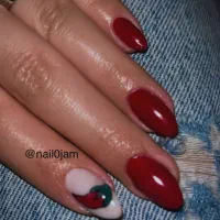 خدمات حرفه ای ناخن با هزینه مواد