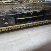 میزتلویزیون برنزی