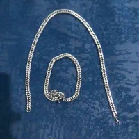 گردنبند کارتیر