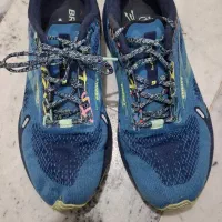 کتونی بروکس9 سایز43