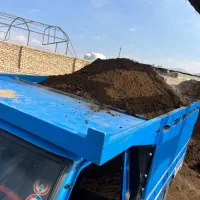 کود و خاک باغچه