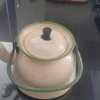 کتری لعابی قدیمی|کلکسیون اشیاء عتیقه|اصفهان, امیرعرب|دیوار