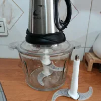 خردکن برقی همراه کارتن|خردکن، آسیاب، غذاساز|دهگلان, |دیوار