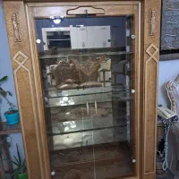 بوفه سالم و طلایی رنگ